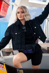 Zara Larsson – Photoshoot for her NA-KD Fashion Collection (2018) фото №1111978