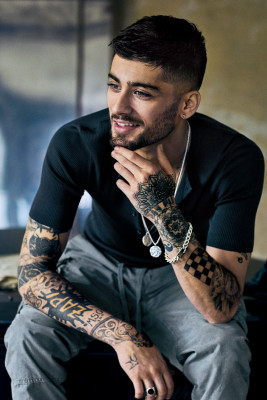 Zayn Malik - GQ Photoshoot 2016 фото №1036877