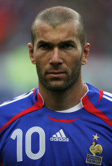 Zinedine Zidane фото №589544