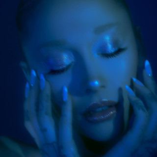 Ariana Grande инстаграм фото