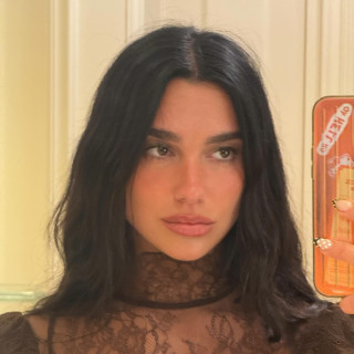Dua Lipa инстаграм фото