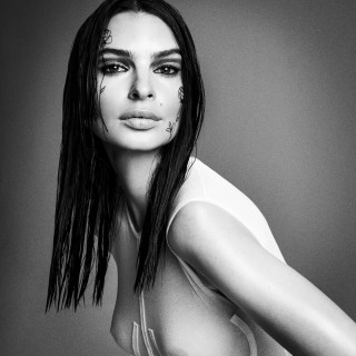 Emily Ratajkowski инстаграм фото