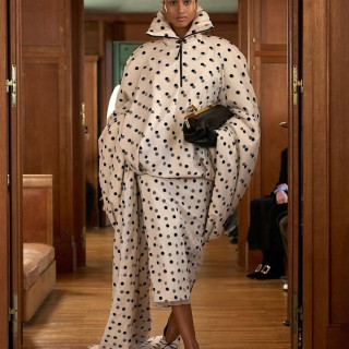 Imaan Hammam инстаграм фото
