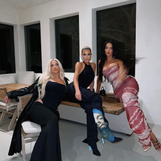 Kim Kardashian инстаграм фото