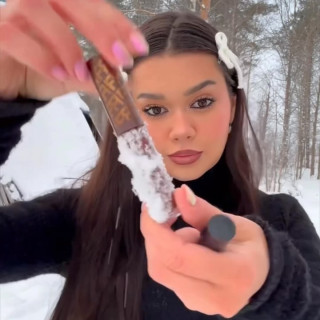 Kourtney Kardashian инстаграм фото