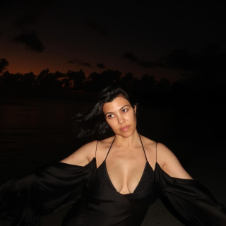 Kourtney Kardashian инстаграм фото