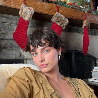 Taylor Hill инстаграм фото