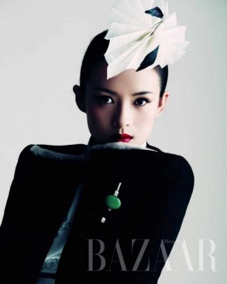 Фото 4926 к новости Чжан Цзыи в журнале Harpers Bazaar. China. Октябрь 2009