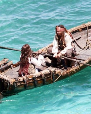 Фото 10785 к новости Съемки «Пиратов Карибского моря». Пенелопа Крус 100% беременна