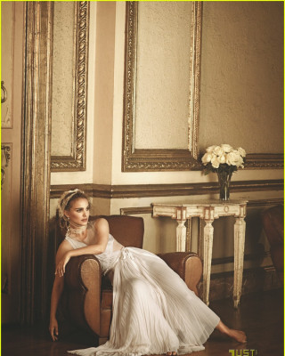 Фото 12849 к новости Натали Портман в январском номере Vogue 2011