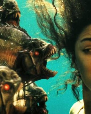 Фото 9280 к новости Русский трейлер фильма «Пиранья 3D» (Piranha 3-D) с Келли Брук, Ричард Дрейфус и  др.