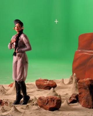 Фото 9354 к новости Премьера клипа Benny Benassi featuring Kelis, apl.de.ap и Jean Baptiste "Spaceship"
