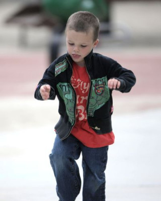 Фото 13687 к новости Младший сын Дэвида Бэкхема хочет стать артистом балета
