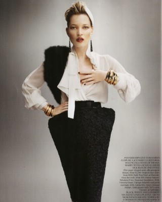 Фото 17216 к новости Кейт Мосс для Vogue UK (Август 2011)