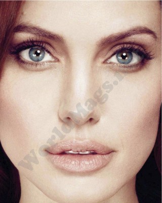 Фото 19936 к новости Анджелина Джоли в журнале Marie Claire