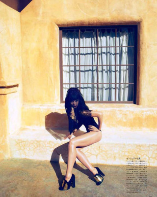 Фотосессия Кристал Ренн в японском Vogue