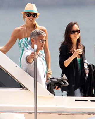 Джордж Клуни и Стейси Киблер отдыхает в Италии