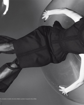  Меган Коллисон в итальянском Vogue