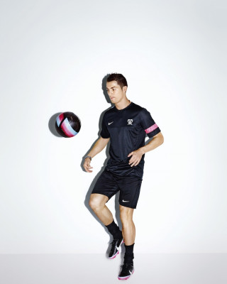 Криштиану Роналду представил новую коллекцию Nike CR7
