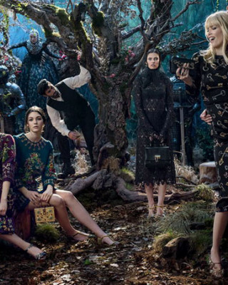 Фото 36443 к новости Клаудиа Шиффер и Бьянка Балти для Dolce & Gabbana