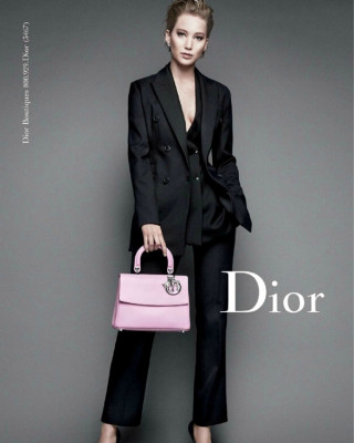Фото 37685 к новости Дженнифер Лоуренс специально для Miss Dior