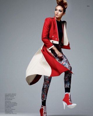 Фото 47386 к новости Джиджи Хадид на страницах китайского Vogue