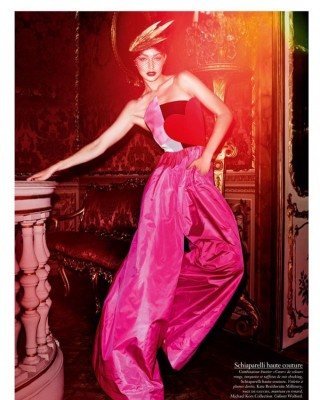 Фото 52748 к новости Джиджи Хадид в парижском Vogue