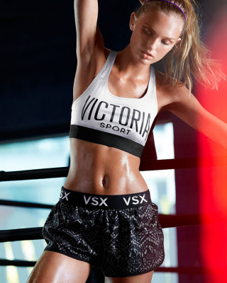 Фото 52943 к новости «Ангелы» Victorias Secret пропагандируют занятия спортом