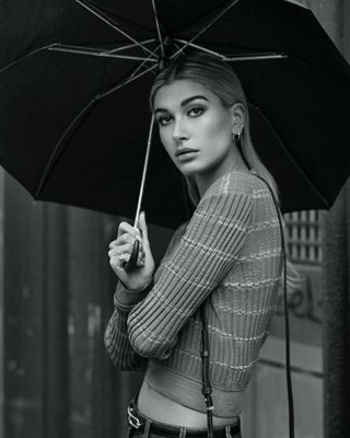 Фото 54087 к новости Хейли Болдуин в Harper’s Bazaar