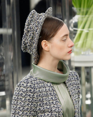 Фото 54896 к новости Лили-Роуз Депп и другие на показе Chanel