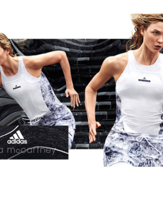 Фото 55100 к новости Карли Клосс специально для Adidas