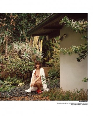 Фото 57130 к новости Фрея Беха Эриксен на страницах Vogue