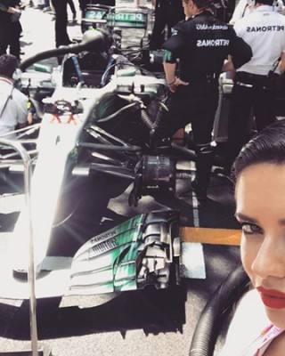 Адриана Лима на Гран-при «Формулы-1» в Монако