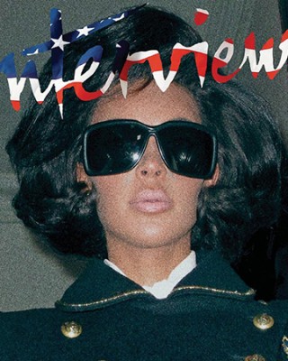 Фото 59742 к новости Ким Кардашьян в образе Жаклин Кеннеди