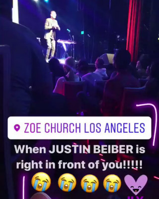 Селена Гомес и Джастин Бибер посетили службу в церкви Zoe Church в Лос-Анджелесе