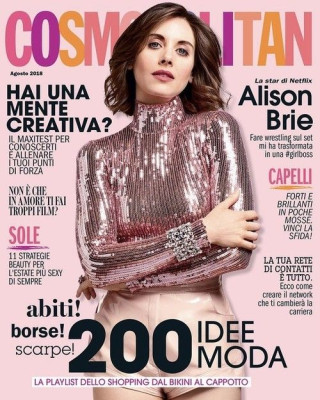 Фото 66855 к новости Элисон Бри снялась для итальянского Cosmopolitan