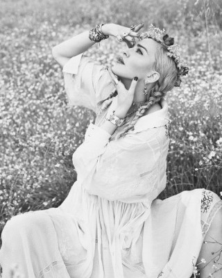 Фото 66929 к новости Мадонне посвящён новый номер Vogue