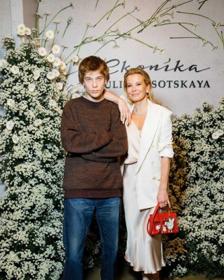 Фото 71710 к новости Презентация модной коллекции Эконика прошла на днях в Москве