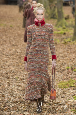 Abby Champion - Chanel Autumn/Winter 2018 Fashion Show in Paris