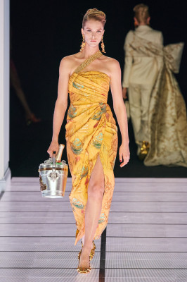 Moschino Fall/Winter 2022 Fashion Show in Milan