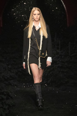 Chanel Fall/Winter 2021 Fashion Show in Paris