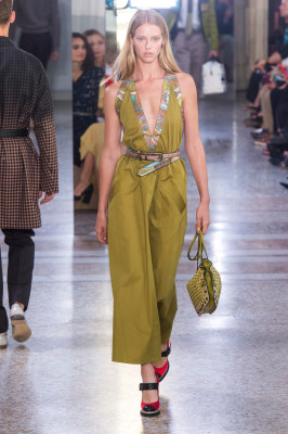 Abby Champion - Bottega Veneta Spring/Summer 2018 Fashion Show in Milan