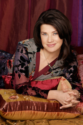 Daphne Zuniga pic #333062