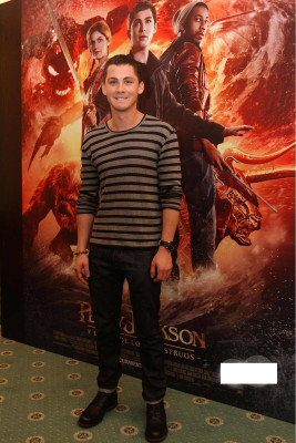 photo 8 in Logan Lerman gallery [id700786] 2014-02-21 00:00:00