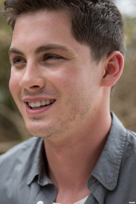 photo 4 in Logan Lerman gallery [id769370] 2014-11-01 00:00:00