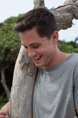 photo 26 in Logan Lerman gallery [id769378] 2014-11-01 00:00:00