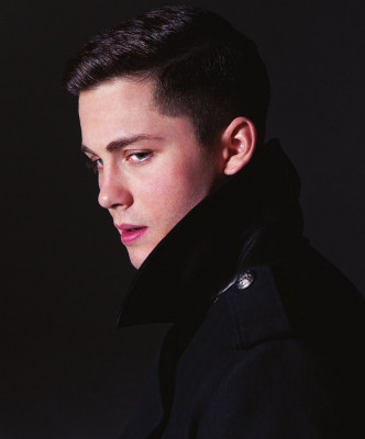photo 3 in Logan Lerman gallery [id702906] 2014-02-25 00:00:00