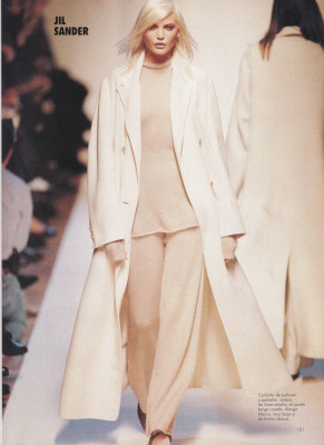 Nadja Auermann for Jil Sander ready-to-wear fall/winter 1994