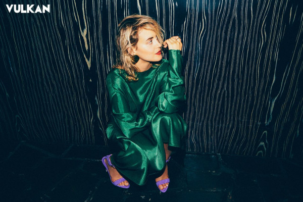 Taylor Schilling – Vulkan Magazine August 2018