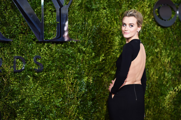 Taylor Schilling pic #814916